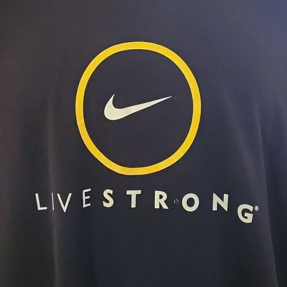 Nike Livestrong Dri Fit Shirt XXL - Picture 2 of 7